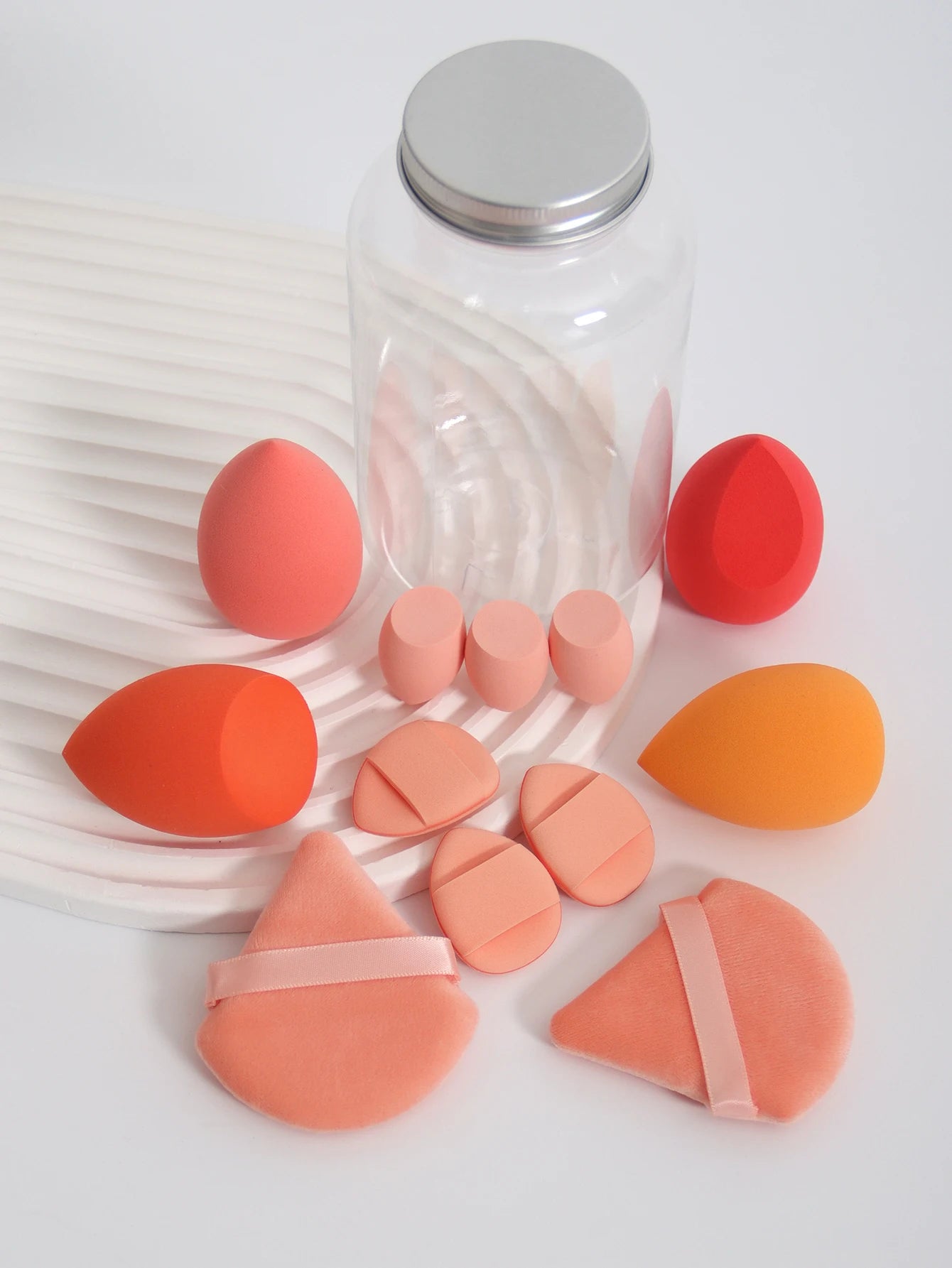 Pack de 12 Beauty Blenders – L’arme Secrète pour un Teint Zéro Défaut ! ✨