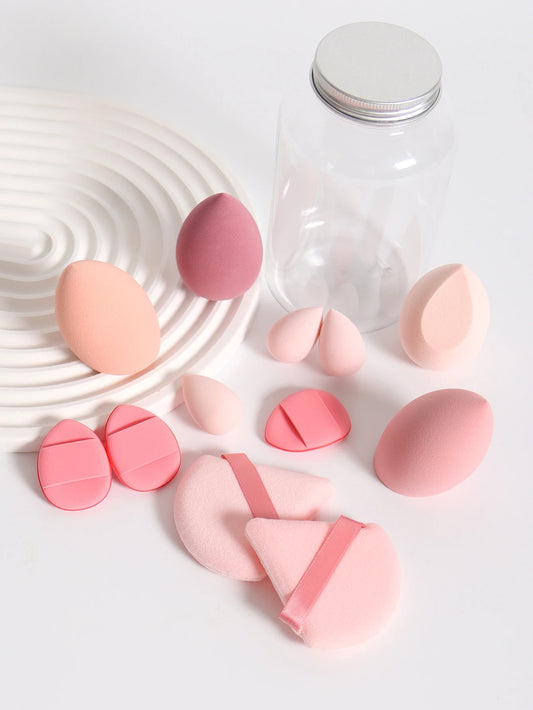 Pack de 12 Beauty Blenders – L’arme Secrète pour un Teint Zéro Défaut ! ✨